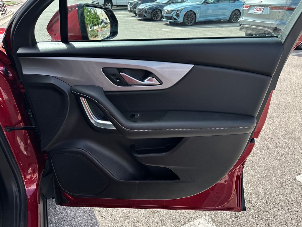 Used 2024 Red Chevrolet LT image 37