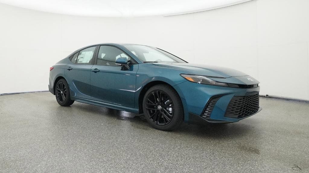 Thumbnail: 2025 Toyota Camry - 12