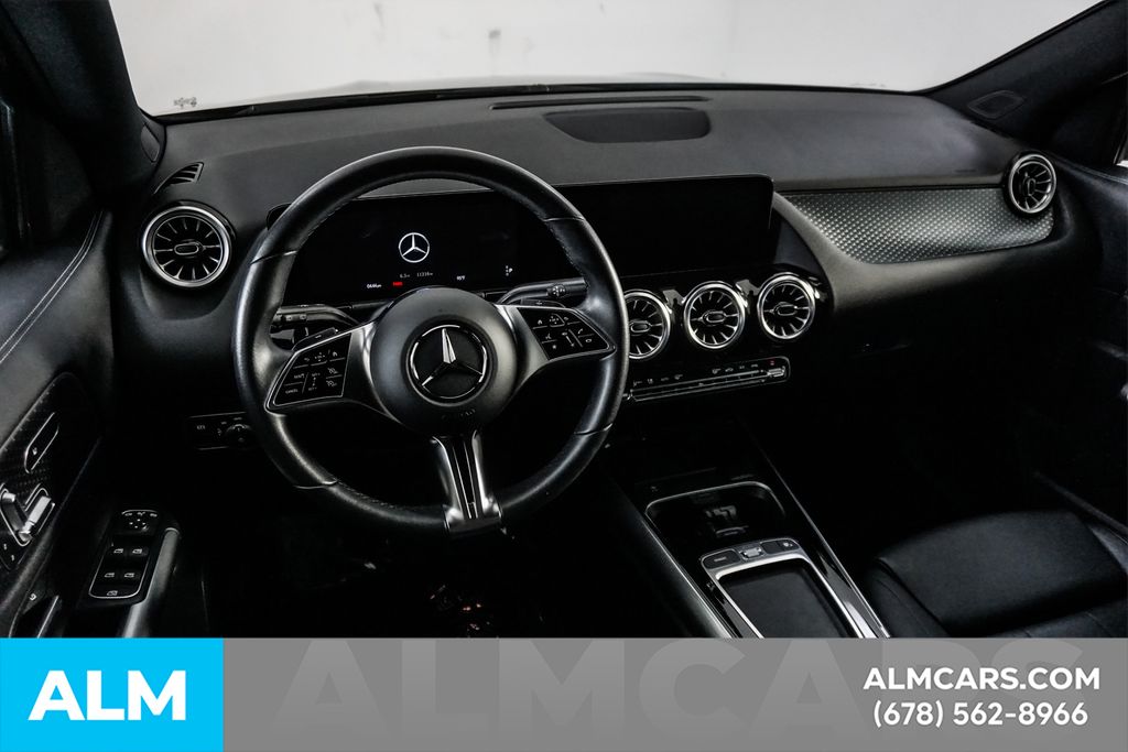 Used 2025 Black Mercedes-Benz GLA 250 image 25