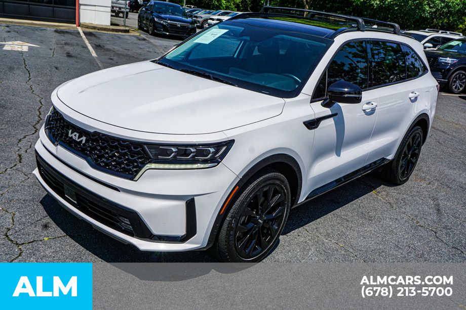 Used 2022 White Kia SX image 15