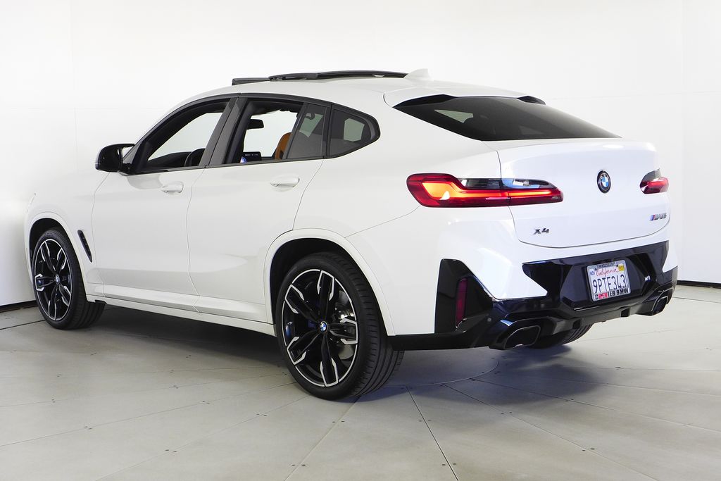 Thumbnail: 2025 BMW X4 - 9