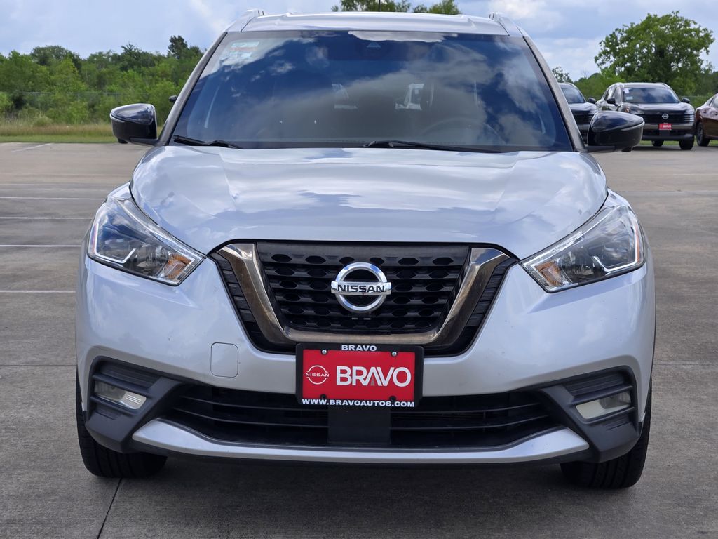 2020 Nissan Kicks SR Silver at Central Houston Nissan