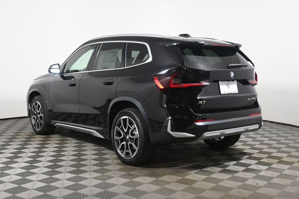Thumbnail: 2026 BMW X1 - 5