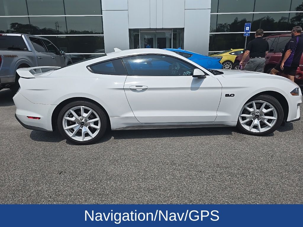 2022 Ford Mustang GT Premium Fastback