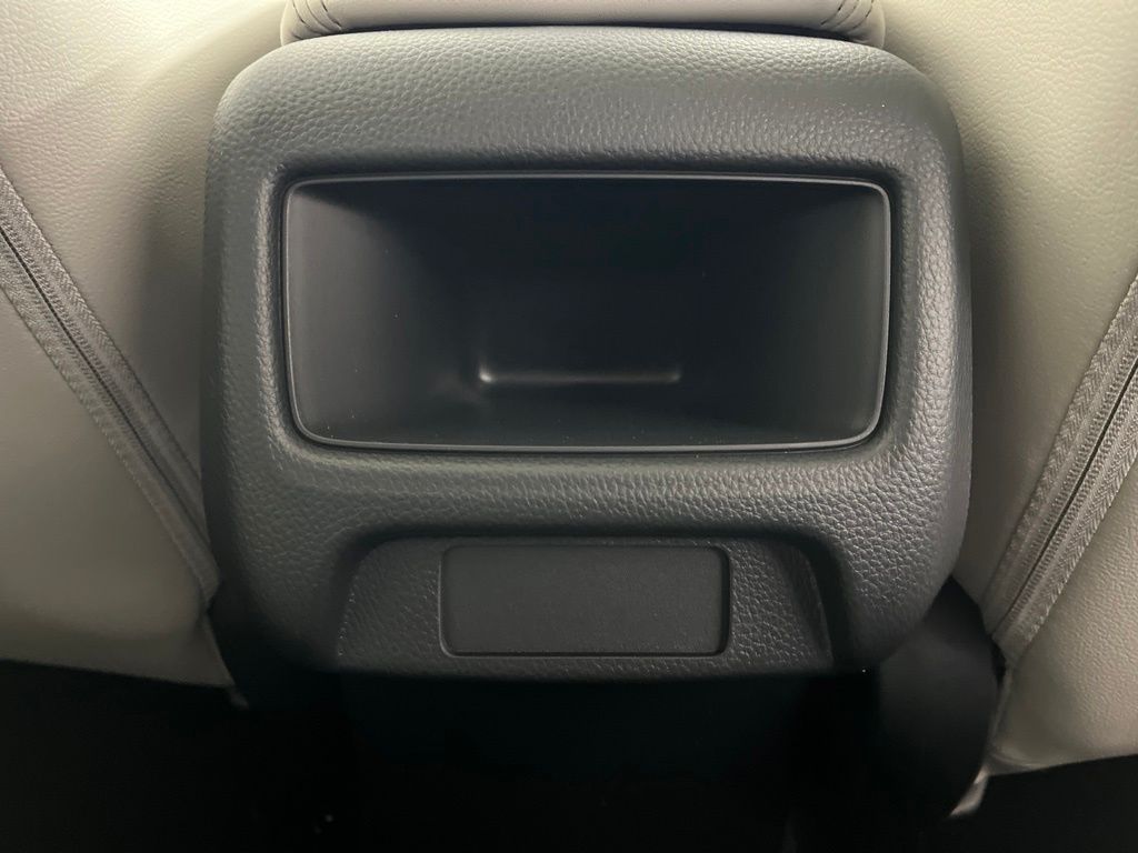 Thumbnail: 2027 Honda HR-V - 17