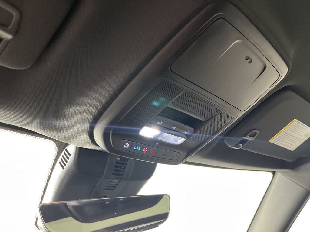 Thumbnail: 2026 Chevrolet Traverse - 31