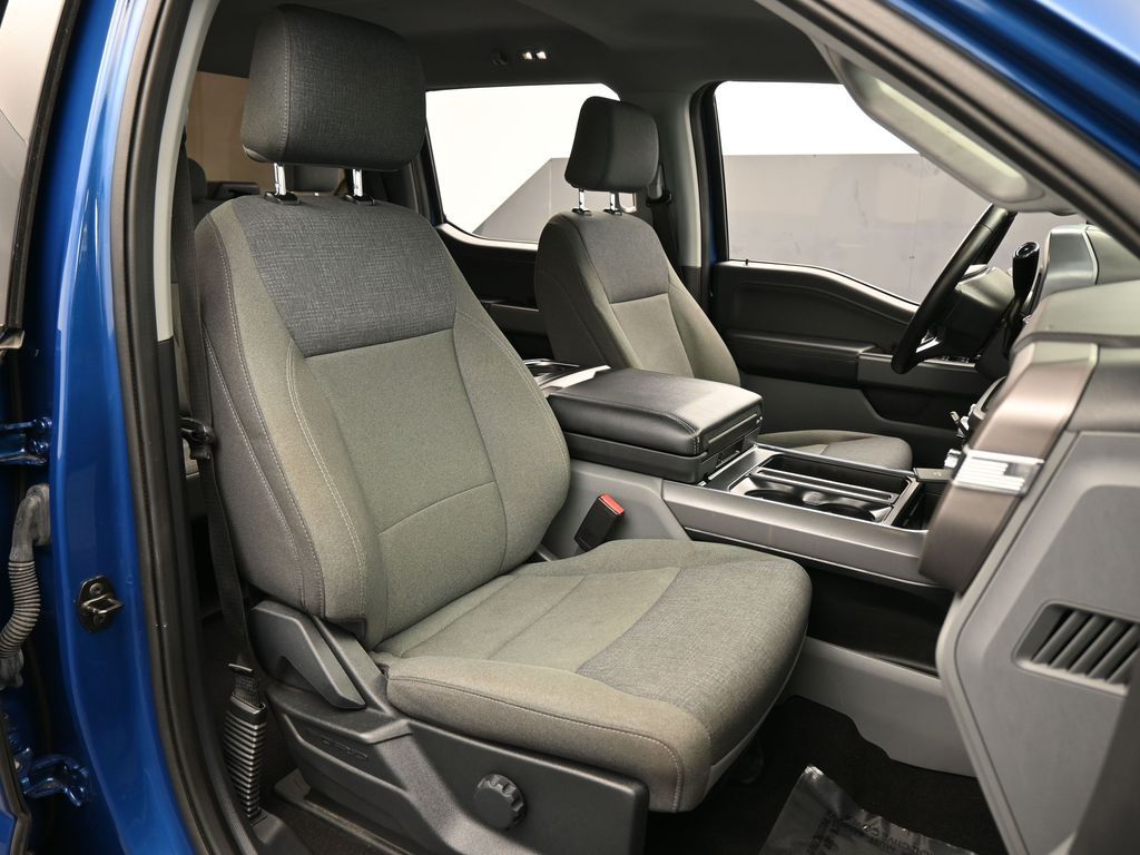 Used 2024 Blue Metallic Ford XLT image 50