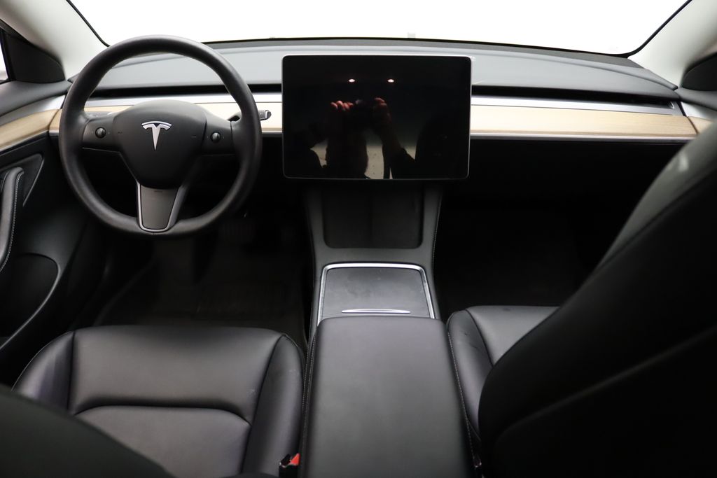 Thumbnail: 2023 Tesla Model 3 - 24