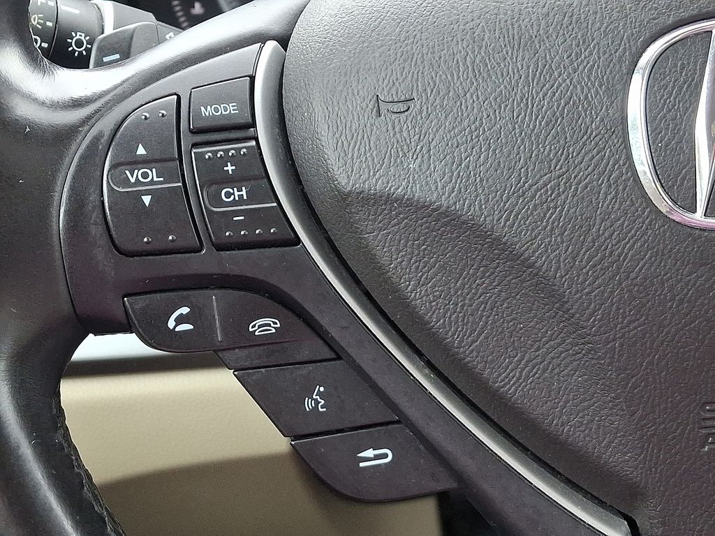 2018 Acura RDX Base 23