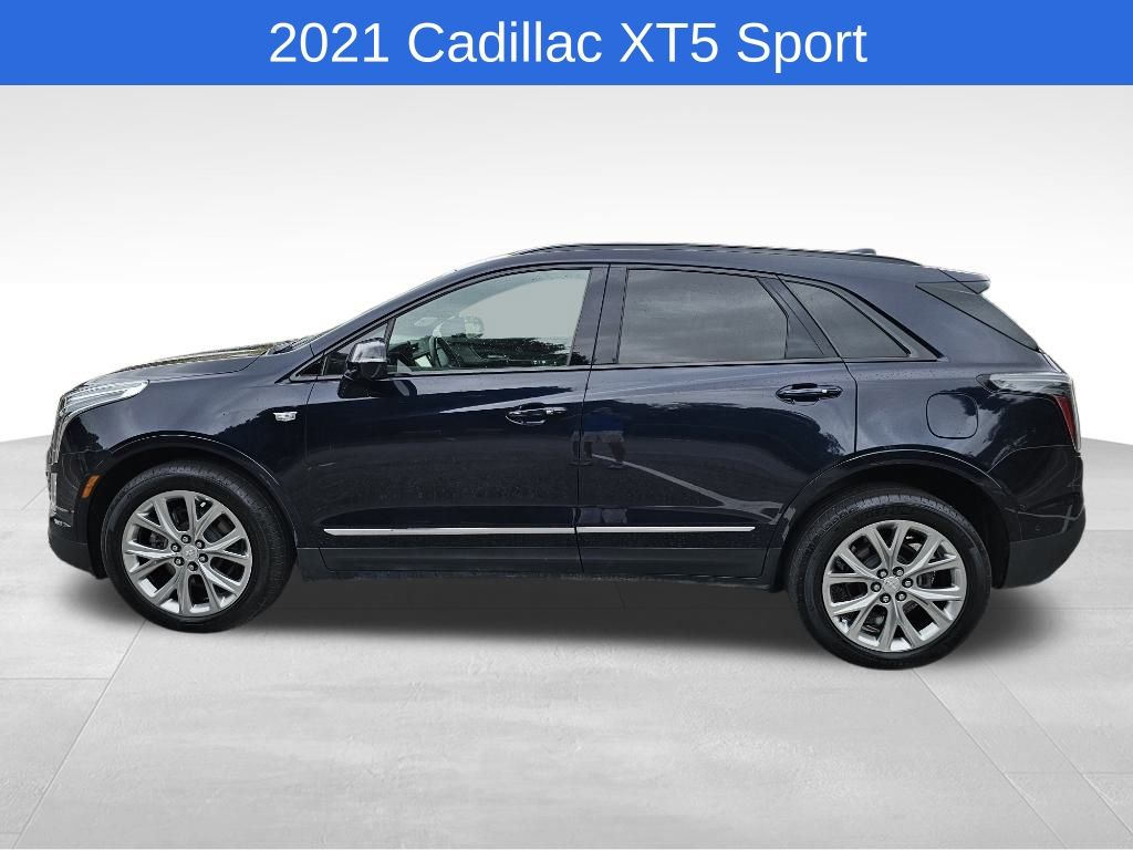 2021 Cadillac XT5 Sport 3