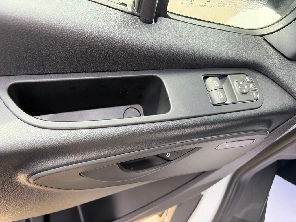 Used 2025 White Mercedes-Benz Cargo 170 WB image 10