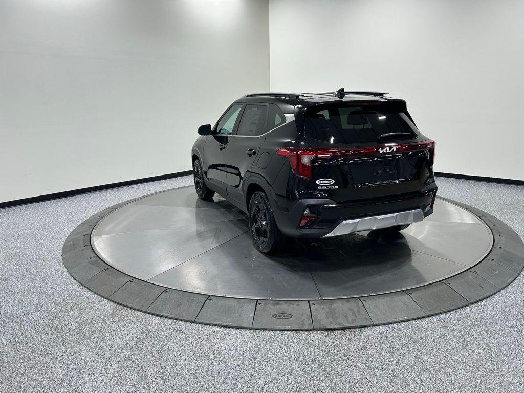 new 2026 Kia Seltos car, priced at $30,495