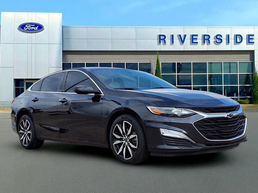 2022 Chevrolet Malibu RS FWD