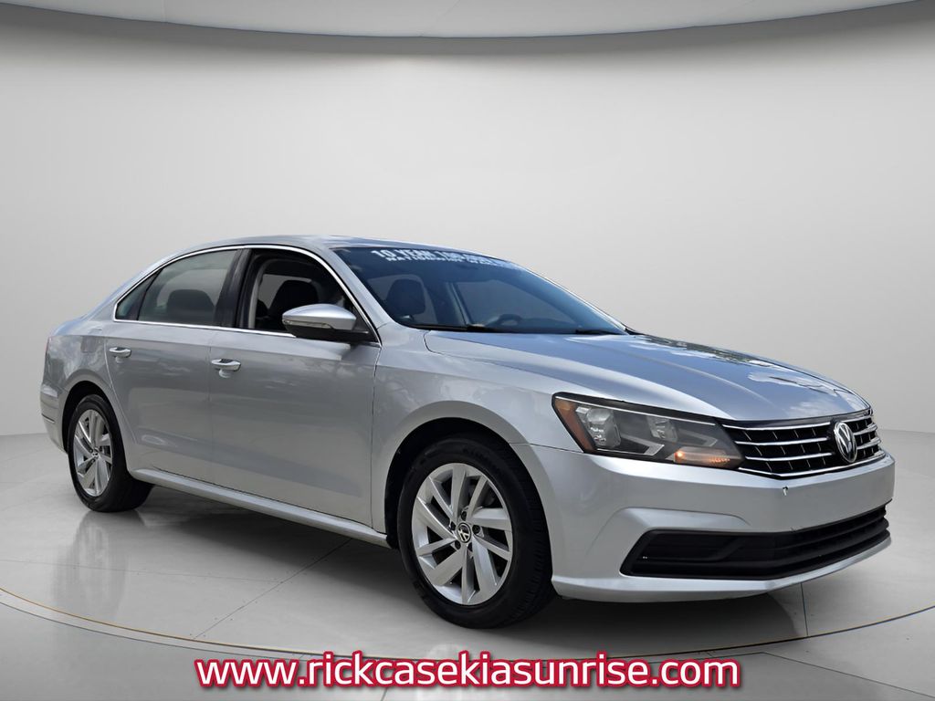 2018 Volkswagen Passat - $11,990