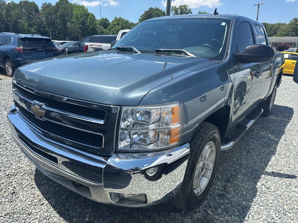2011 Chevrolet Silverado 1500 LT 4X4 Crew Cab's photo