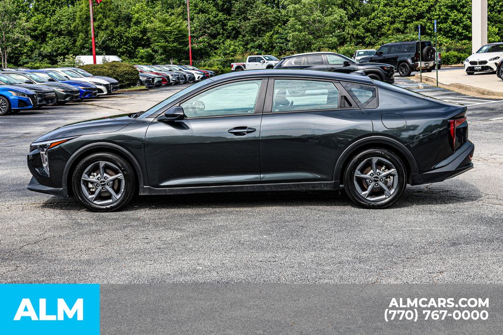 Used 2025 Gray Kia LXS image 9