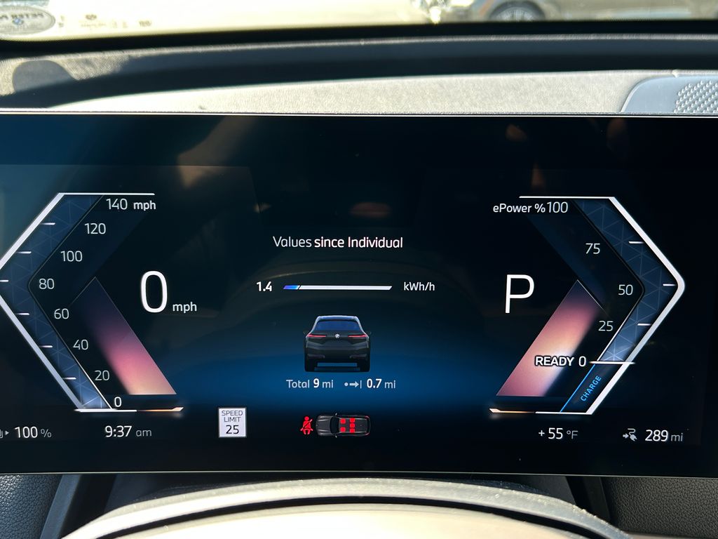 2025 BMW iX xDrive50 21