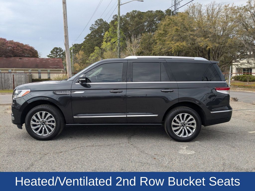2024 Lincoln Navigator Premiere