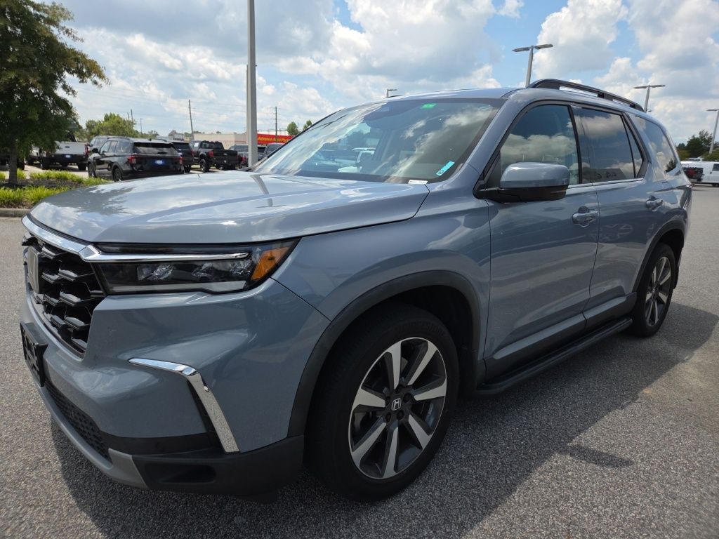 2023 Honda Pilot Touring