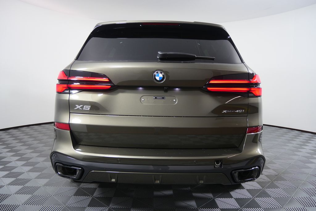 Thumbnail: 2026 BMW X5 - 4
