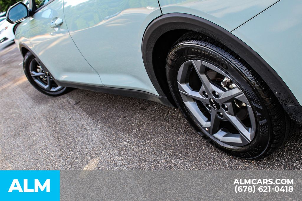 Used 2025 Blue Kia LXS image 15
