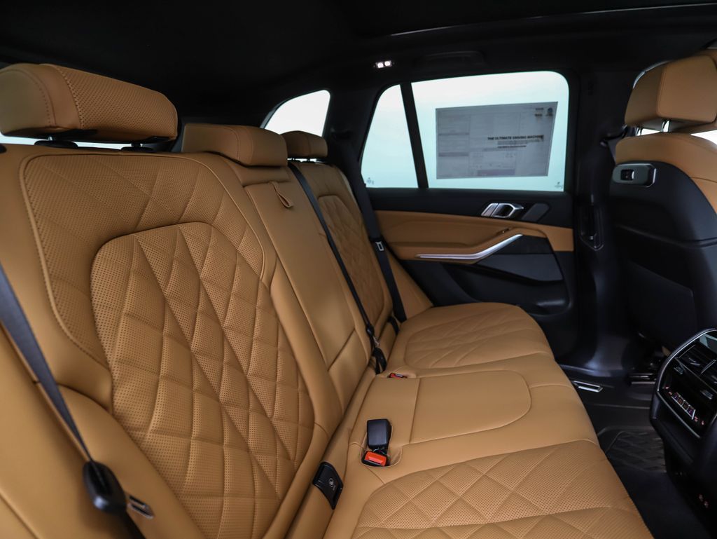 Thumbnail: 2026 BMW X5 - 27