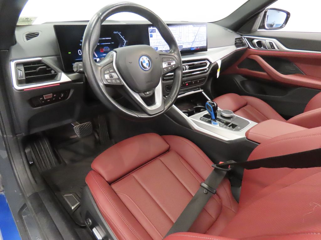 Thumbnail: 2023 BMW i4 - 4