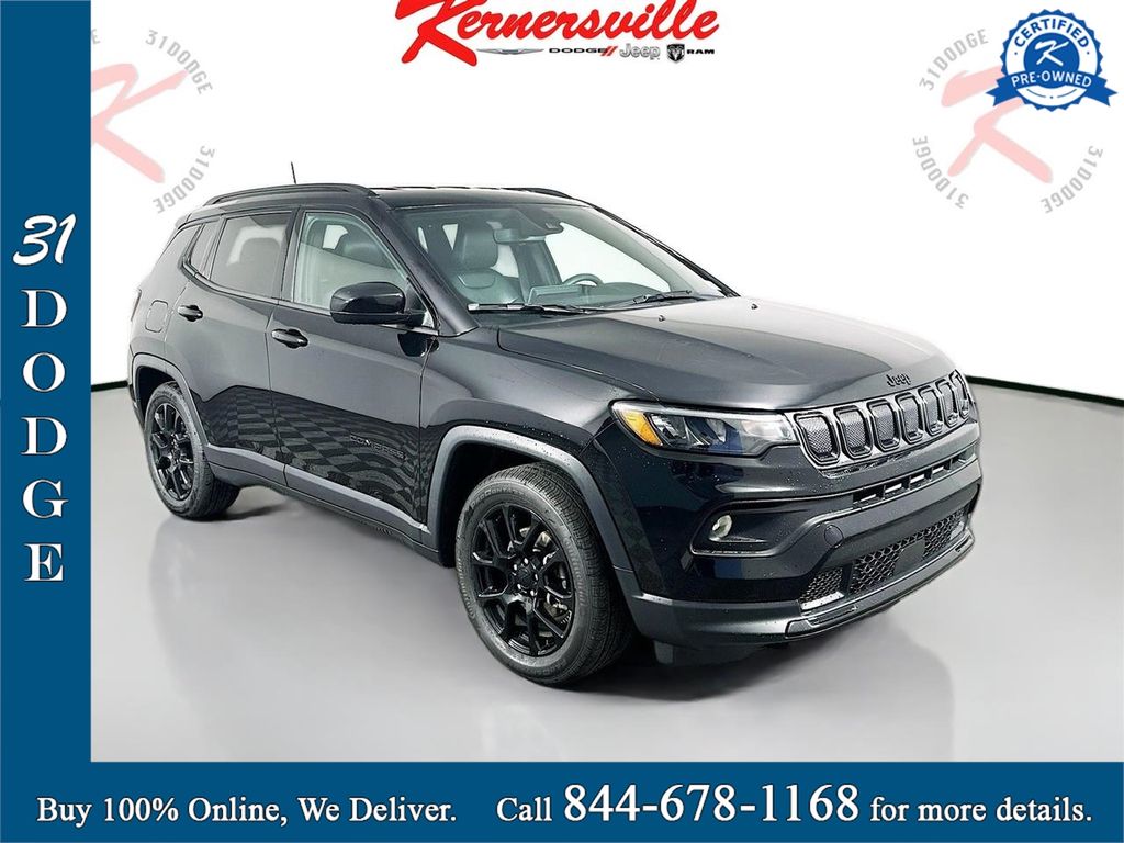 2022 Jeep Compass Altitude FWD