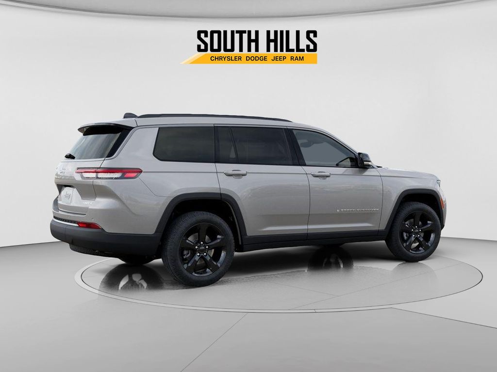 2026 Jeep Grand Cherokee L Limited Silver at South Hills CDJR