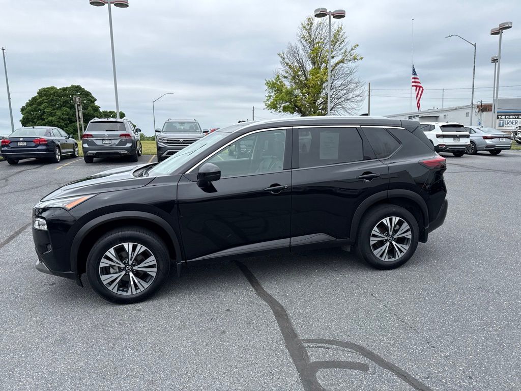 2021 Nissan Rogue SV Black at South Hills Kia