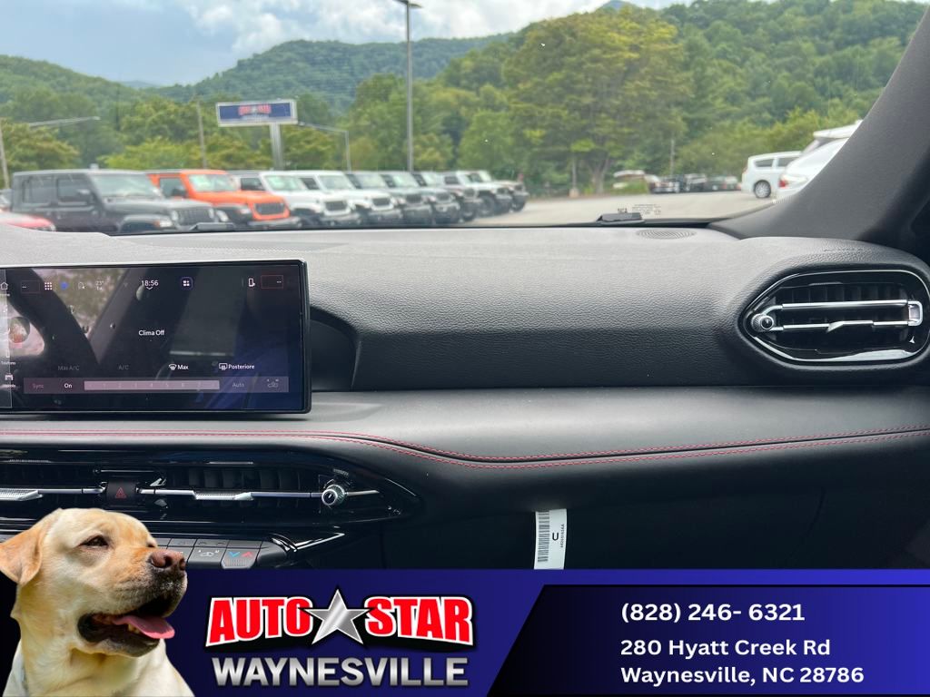 new 2025 Dodge Hornet car, priced at $28,990