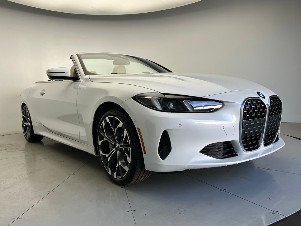 Thumbnail: 2026 BMW 4 Series - 3