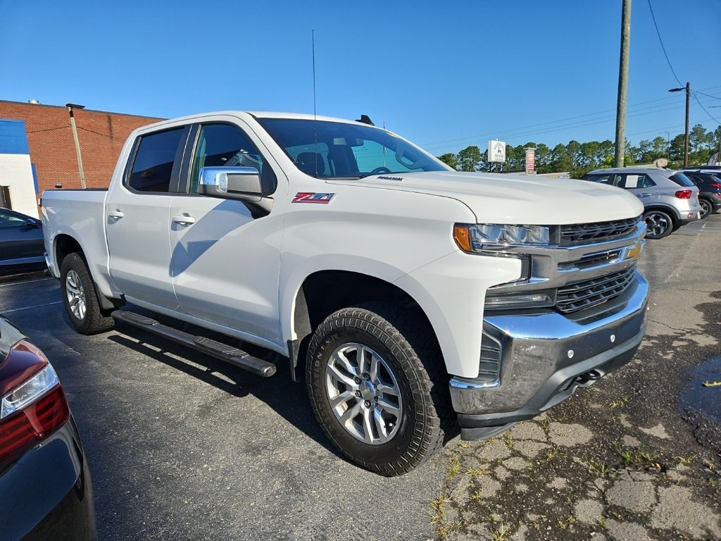 2020 Chevrolet Silverado 1500 LT 4X4 Crew Cab Short Box's photo