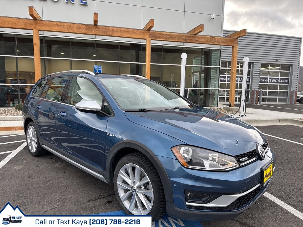 2017 Volkswagen Golf Alltrack