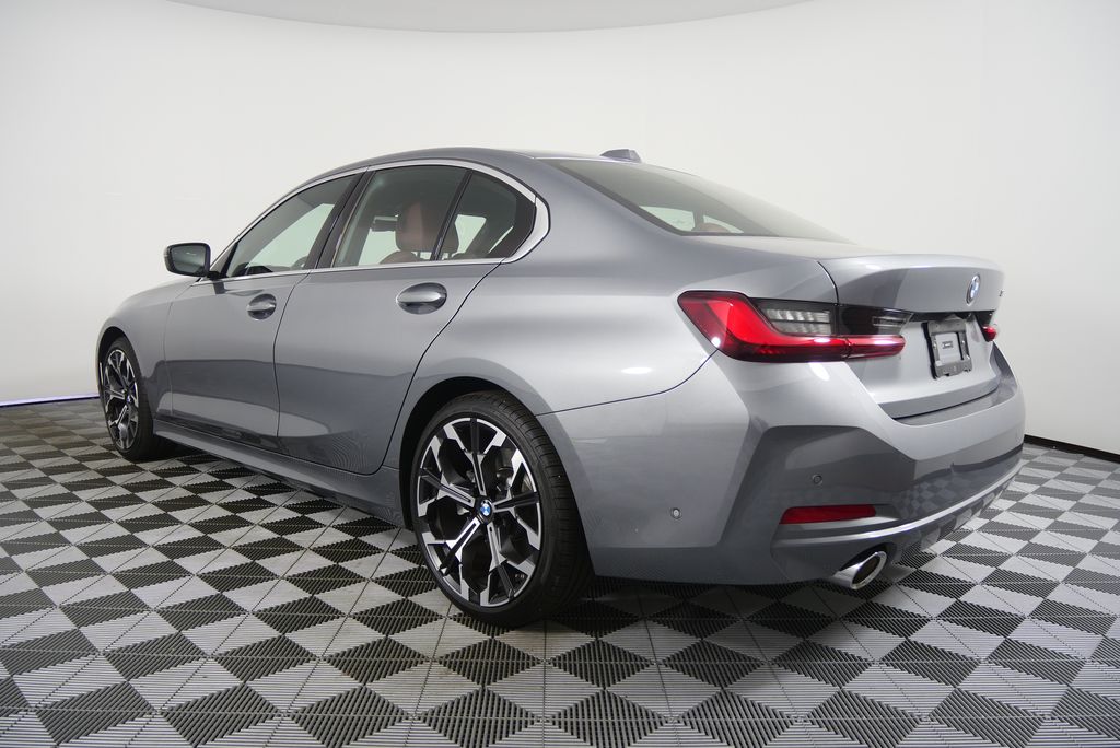 Thumbnail: 2025 BMW 3 Series - 5