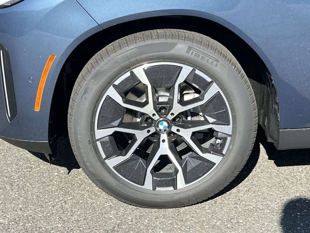 Thumbnail: 2026 BMW X3 - 10