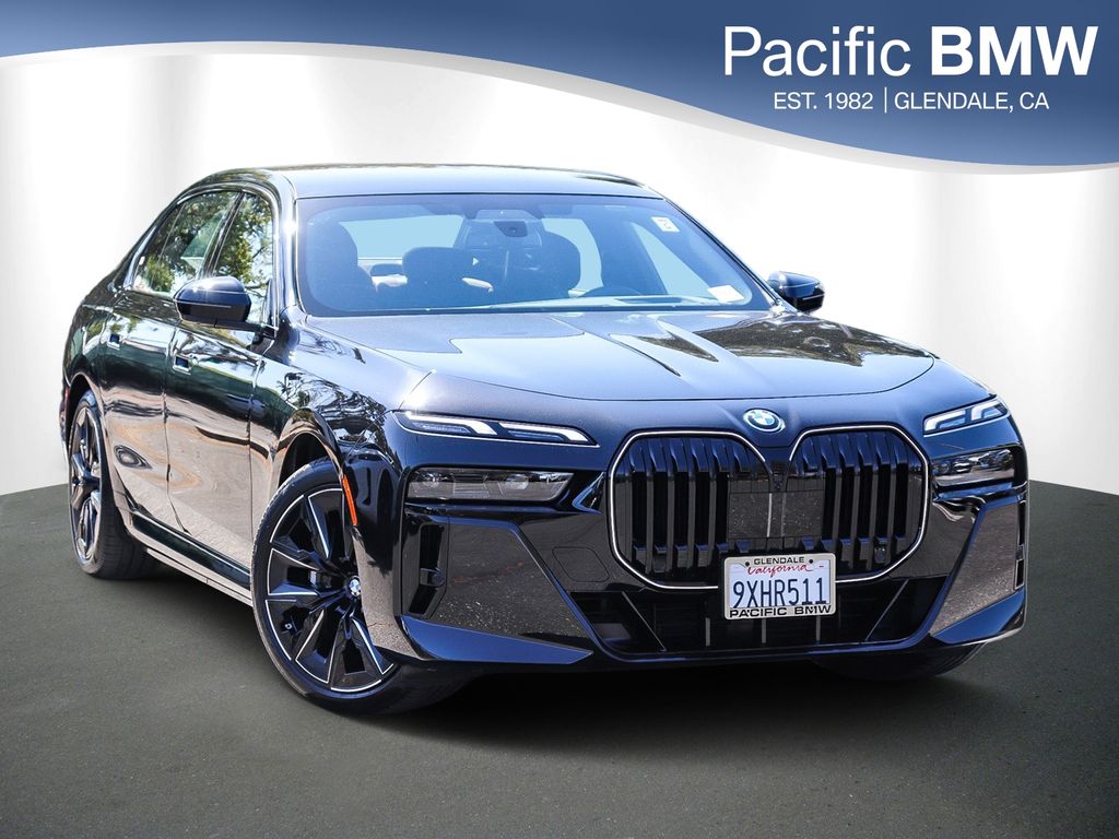 2026 BMW 7 Series 750e xDrive