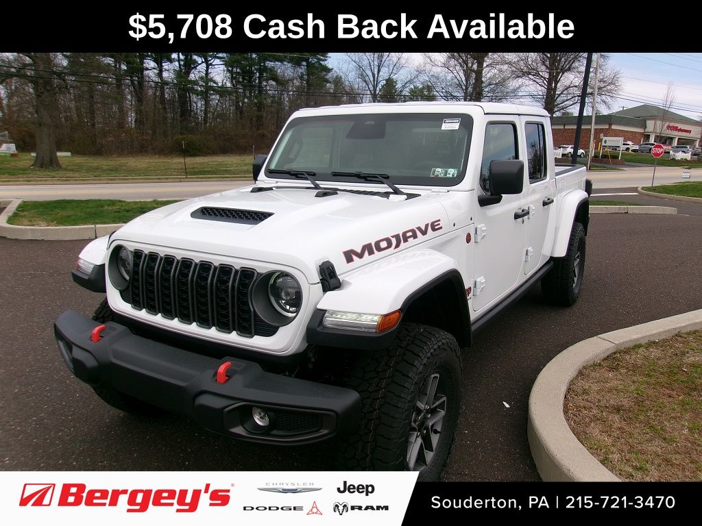 Bright White Clearcoat 2026 Jeep Gladiator Pickup Truck Four-Wheel Drive 8-Speed Automatic