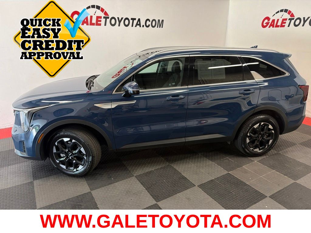 Used 2025 Kia Sorento SUV