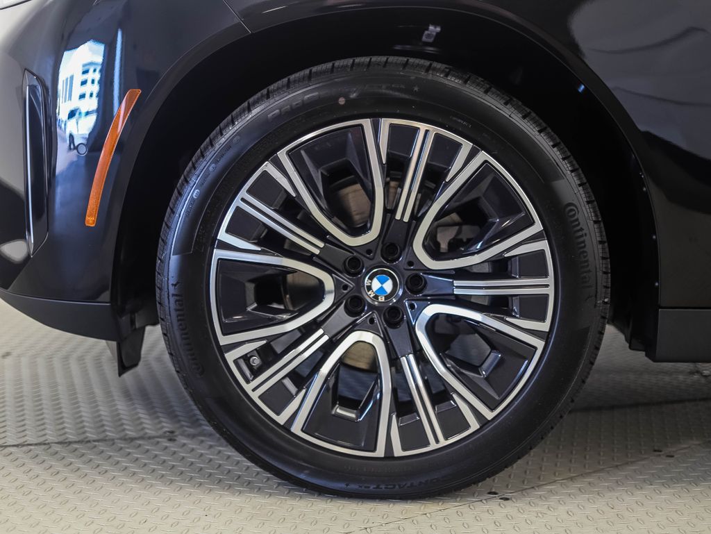 Thumbnail: 2026 BMW X3 - 2