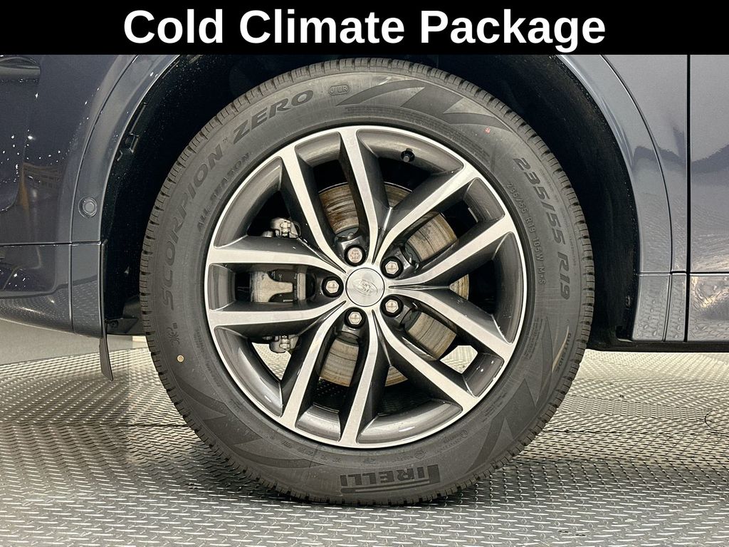 2025 Land Rover Discovery Sport S 3