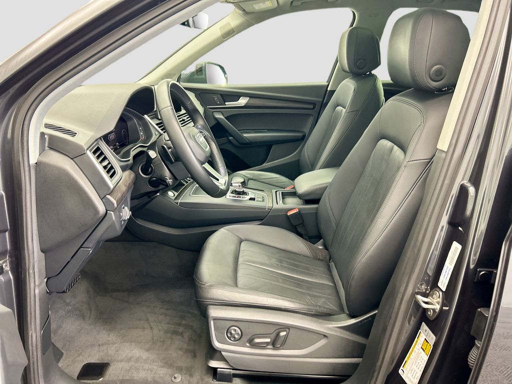 Thumbnail: 2018 Audi Q5 - 18