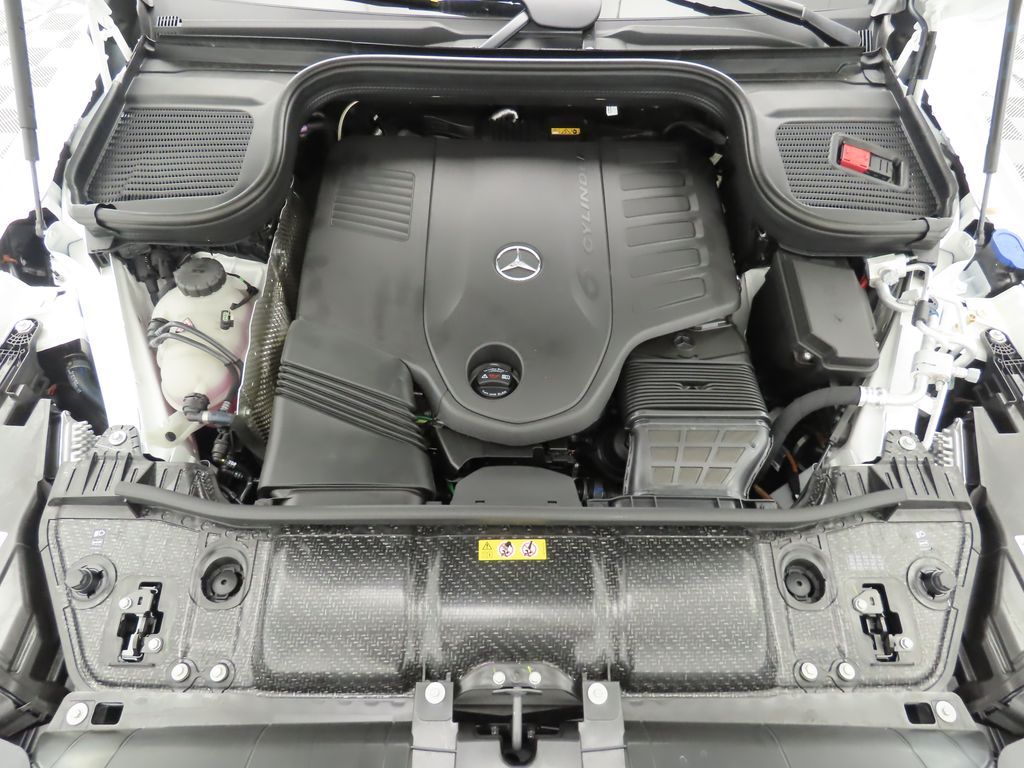 Thumbnail: 2026 Mercedes-Benz GLS - 32