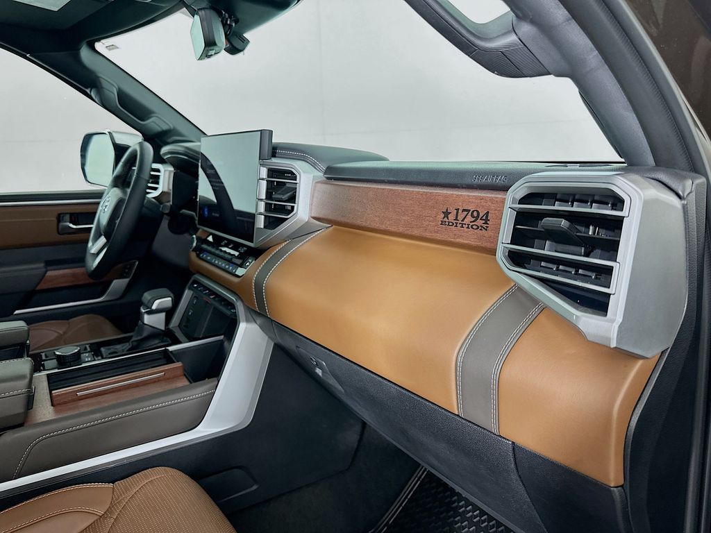 Thumbnail: 2025 Toyota Tundra - 29