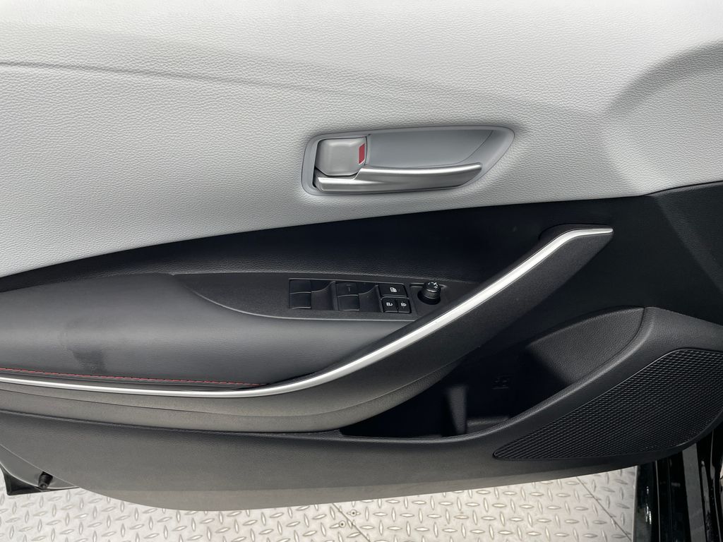 Thumbnail: 2025 Toyota Corolla - 9
