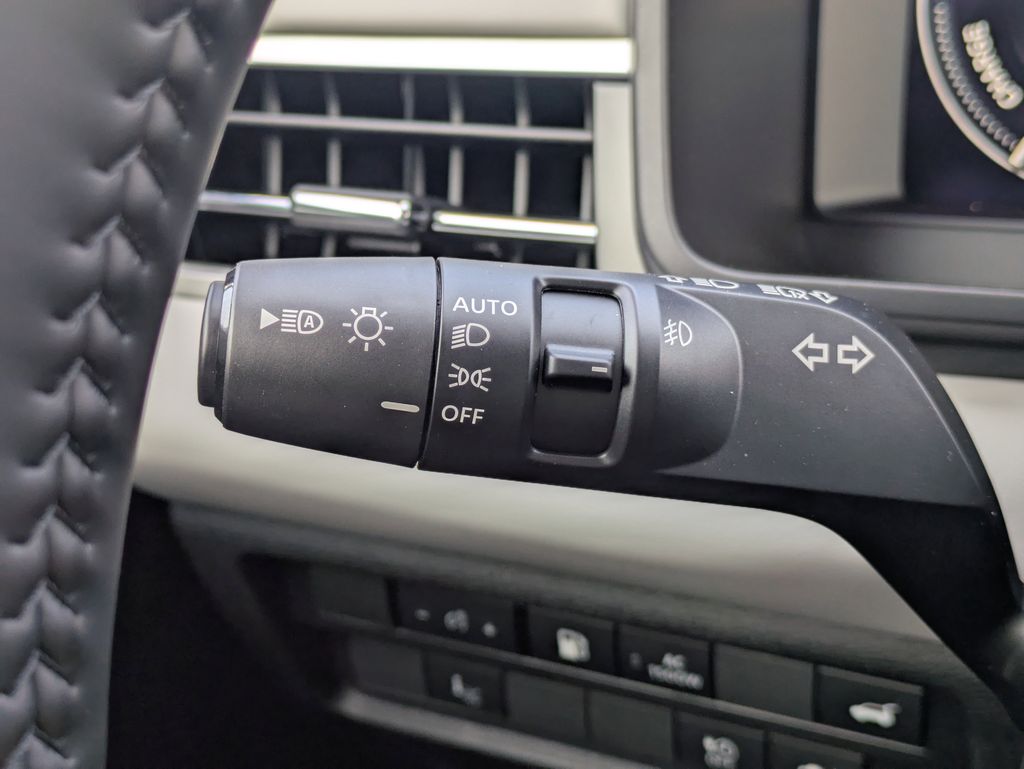 2025 Mitsubishi Outlander Plug-in Hybrid Platinum Edition - Photo 29