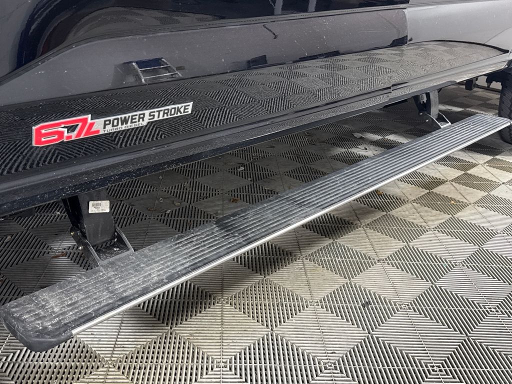 New 2026 Black Ford Platinum image 8