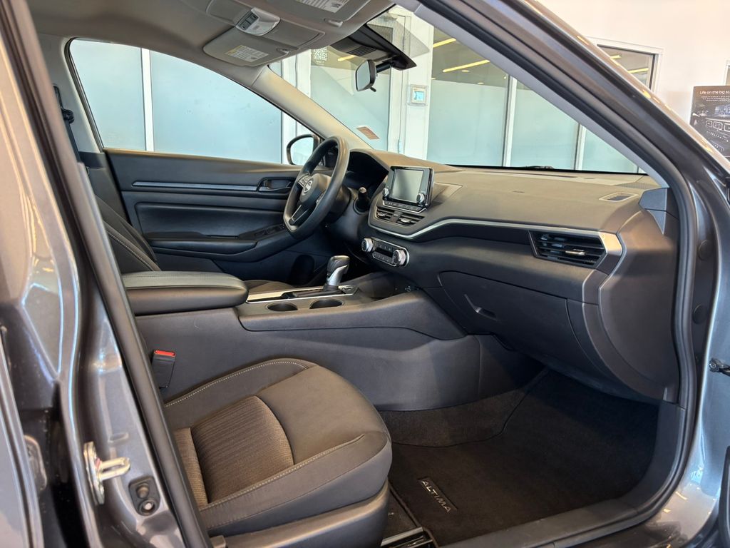 2023 Nissan Altima 2.5 S