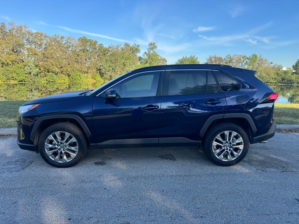 2023 Toyota RAV4 XLE Premium 2