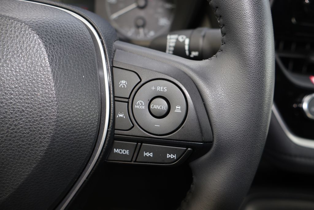 2024 Toyota Corolla SE 13